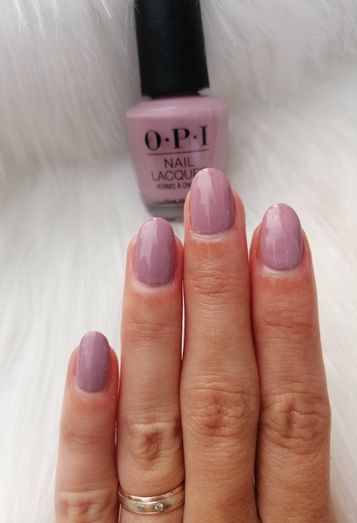 favourite-nail-polish-of-2019-opi-youve-got-that-glass-glow